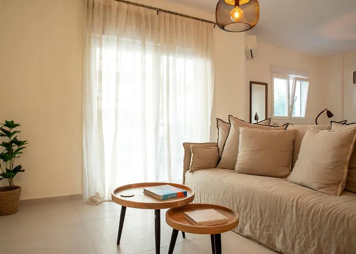 Apartment S64 East Side